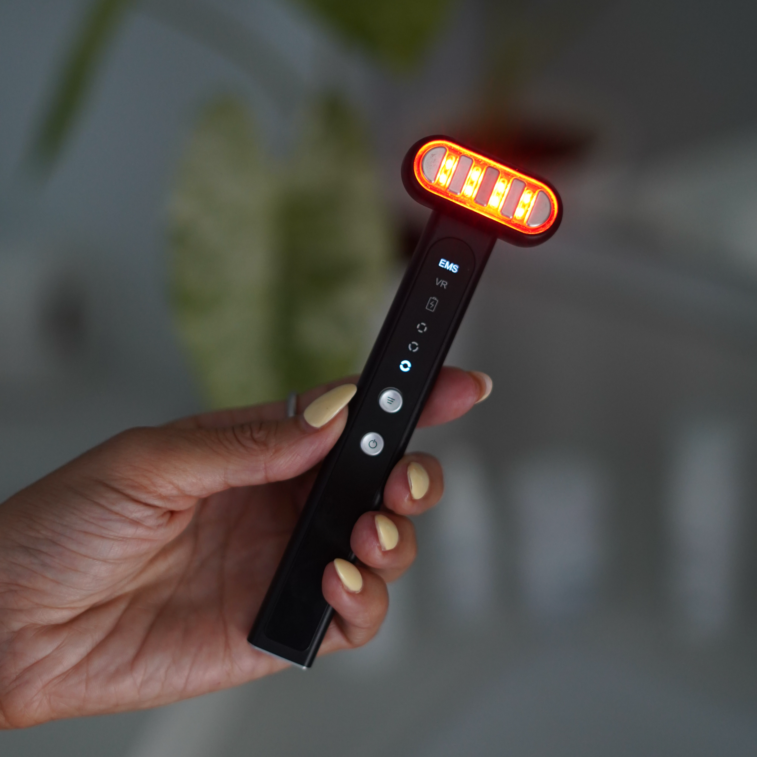 TheraSculpt Facial Sculpting Device – Red Light, EMS & Lymphatic Therapy Tool for Skin Tightening & Glow