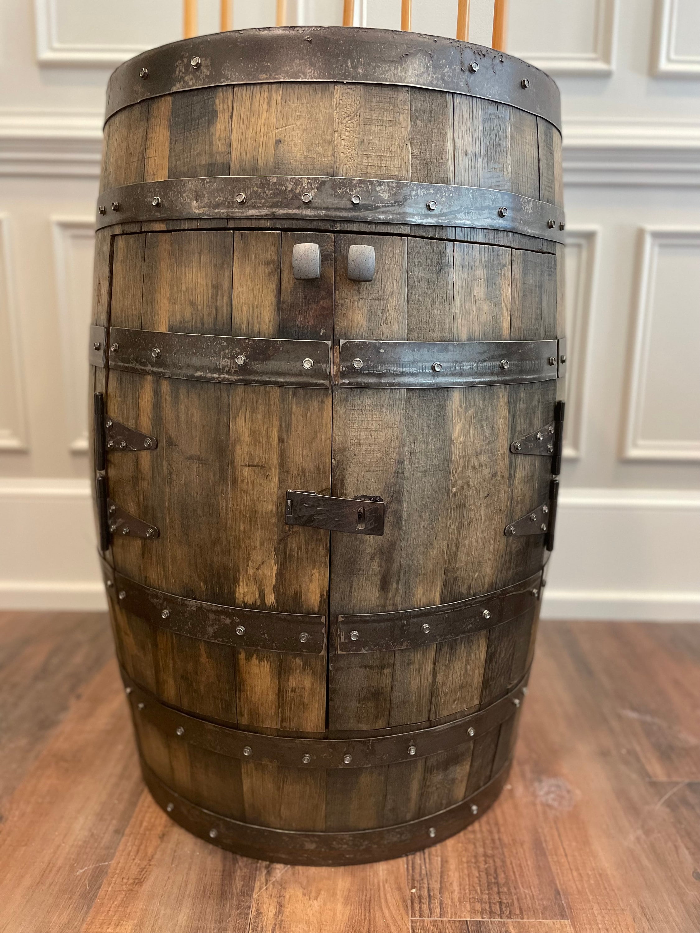 Whiskey Barrel Pool/Billiards Cabinet with LED Lighting